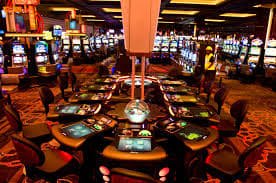 Tampilan paito harian 18hoki slot dengan grafis hasil undian dan analisis statistik
